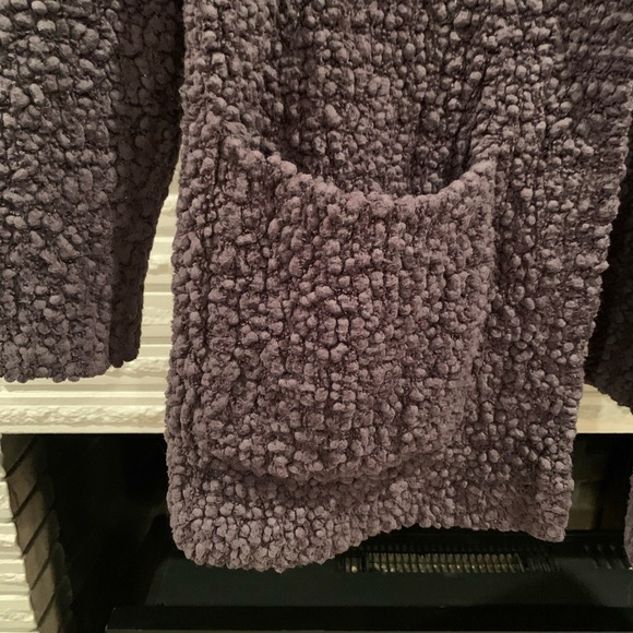 Barefoot Dreams Gray Nubby Knit Hooded Sweater Jacket with Pockets Size Small - Picture 2 of 5